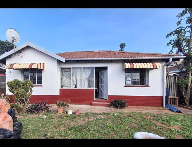 2 BEDROOM HOUSE FOR SALE IN MONTCLAIR